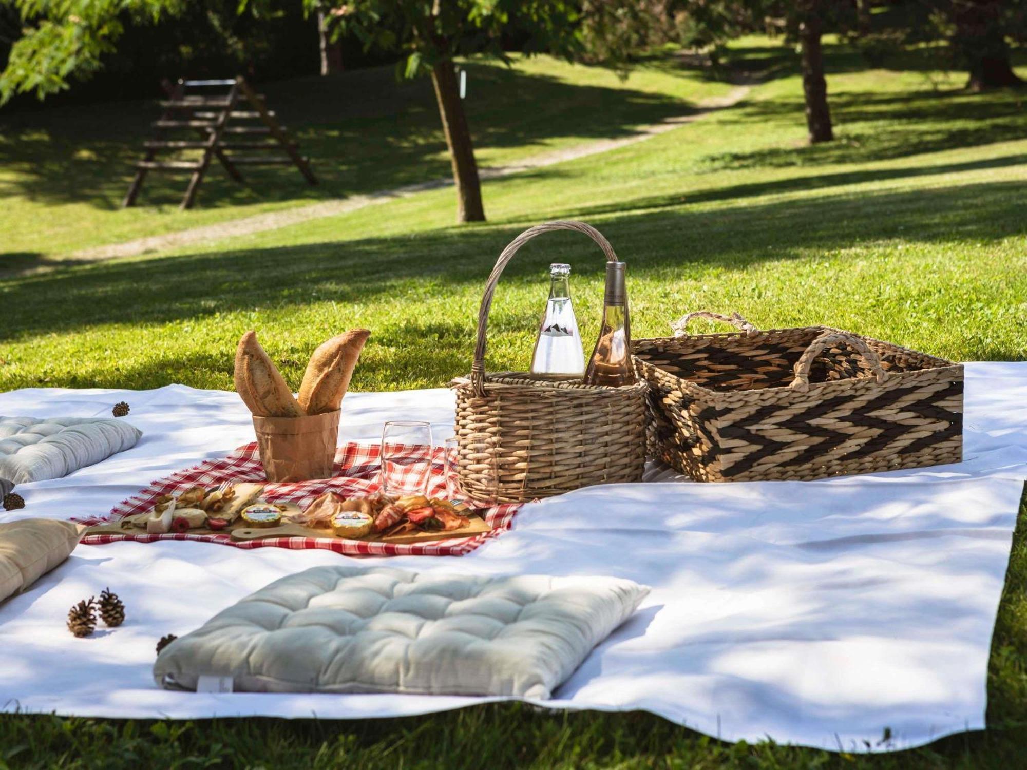 Mercure Aix-Les-Bains Domaine De Marlioz Hotel & Spa Buitenkant foto