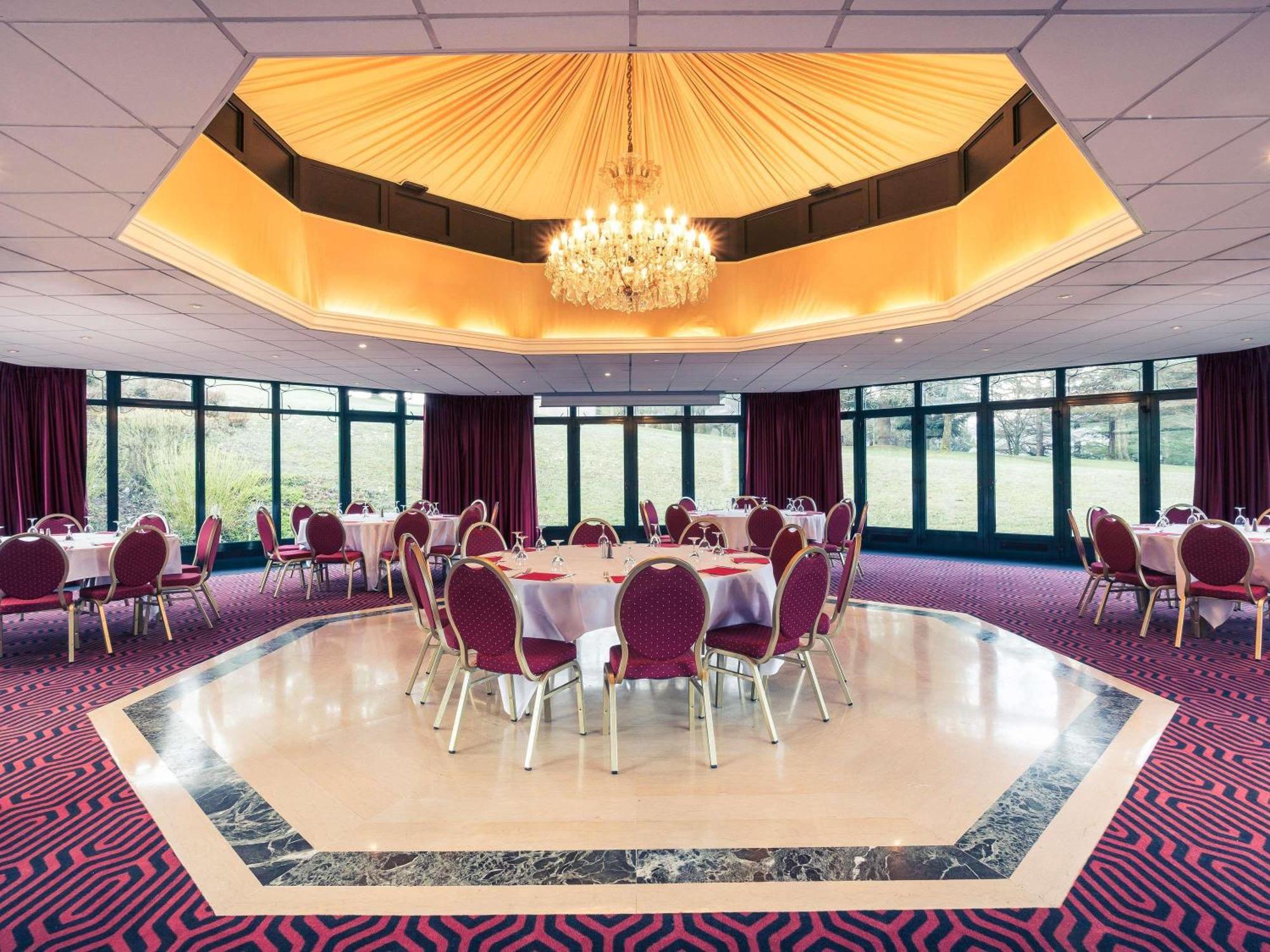 Mercure Aix-Les-Bains Domaine De Marlioz Hotel & Spa Buitenkant foto